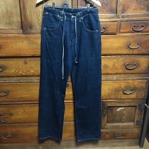 levis 703